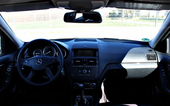 Mercedes-Benz Klasa C cena 24900 przebieg: 245035, rok produkcji 2007 z Ostrzeszów małe 254
